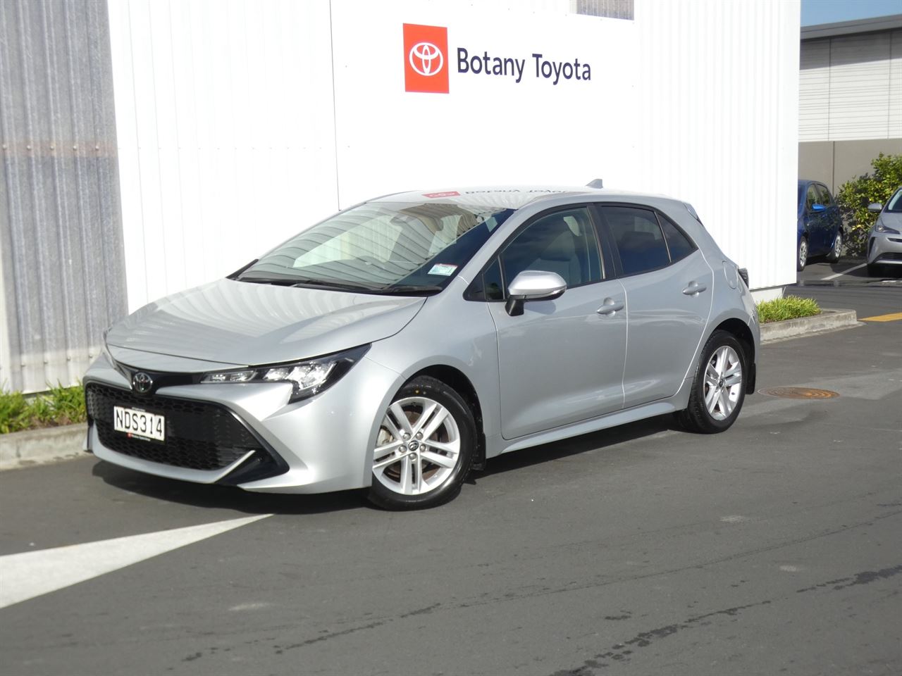 Vehicle image 1