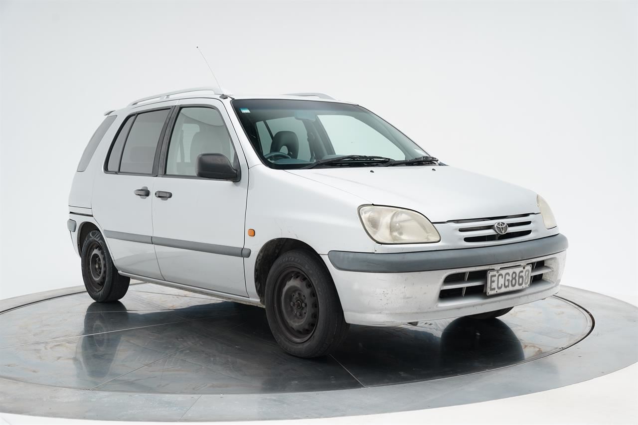 Vehicle image 1