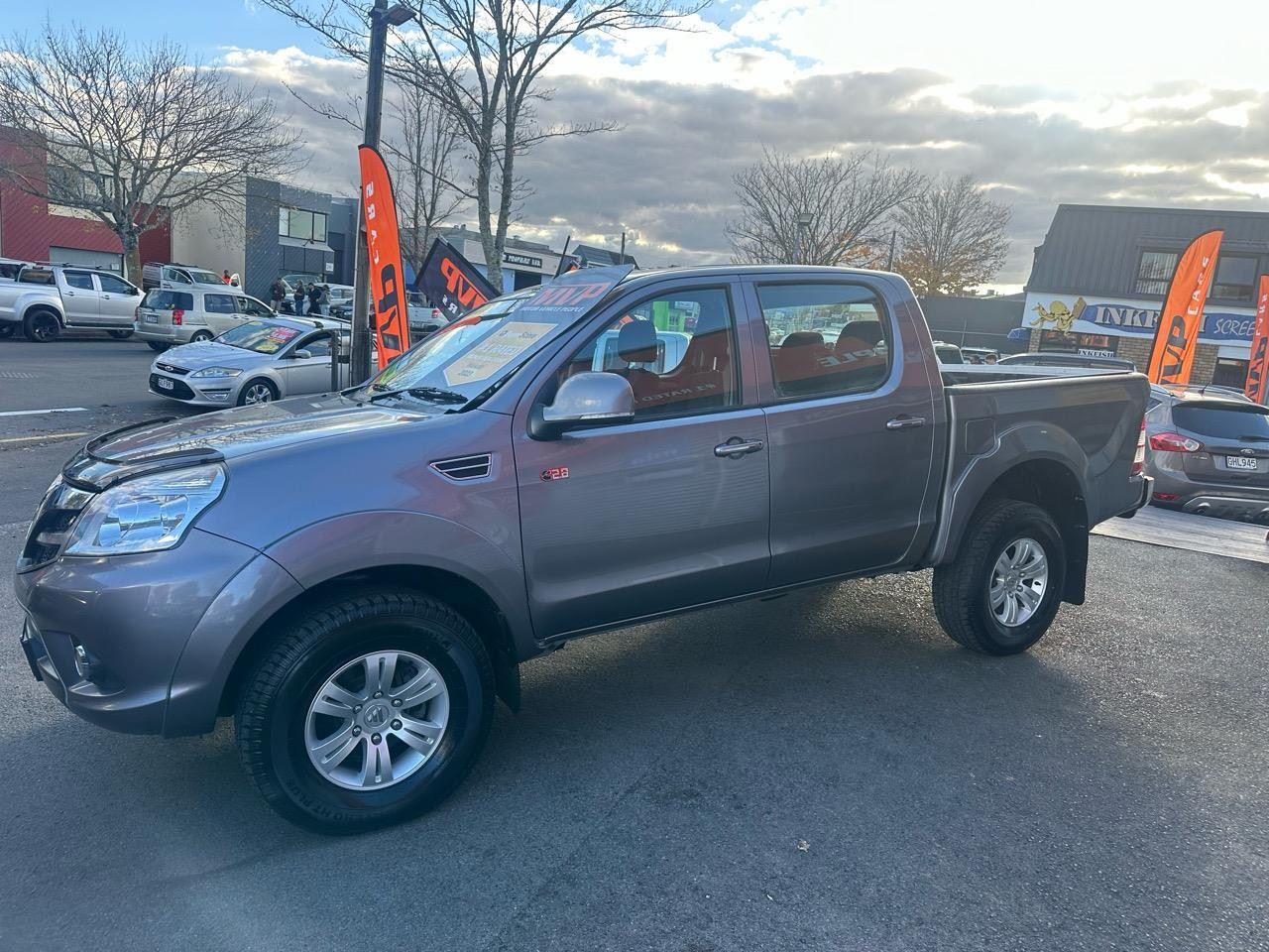 Vehicle image 4