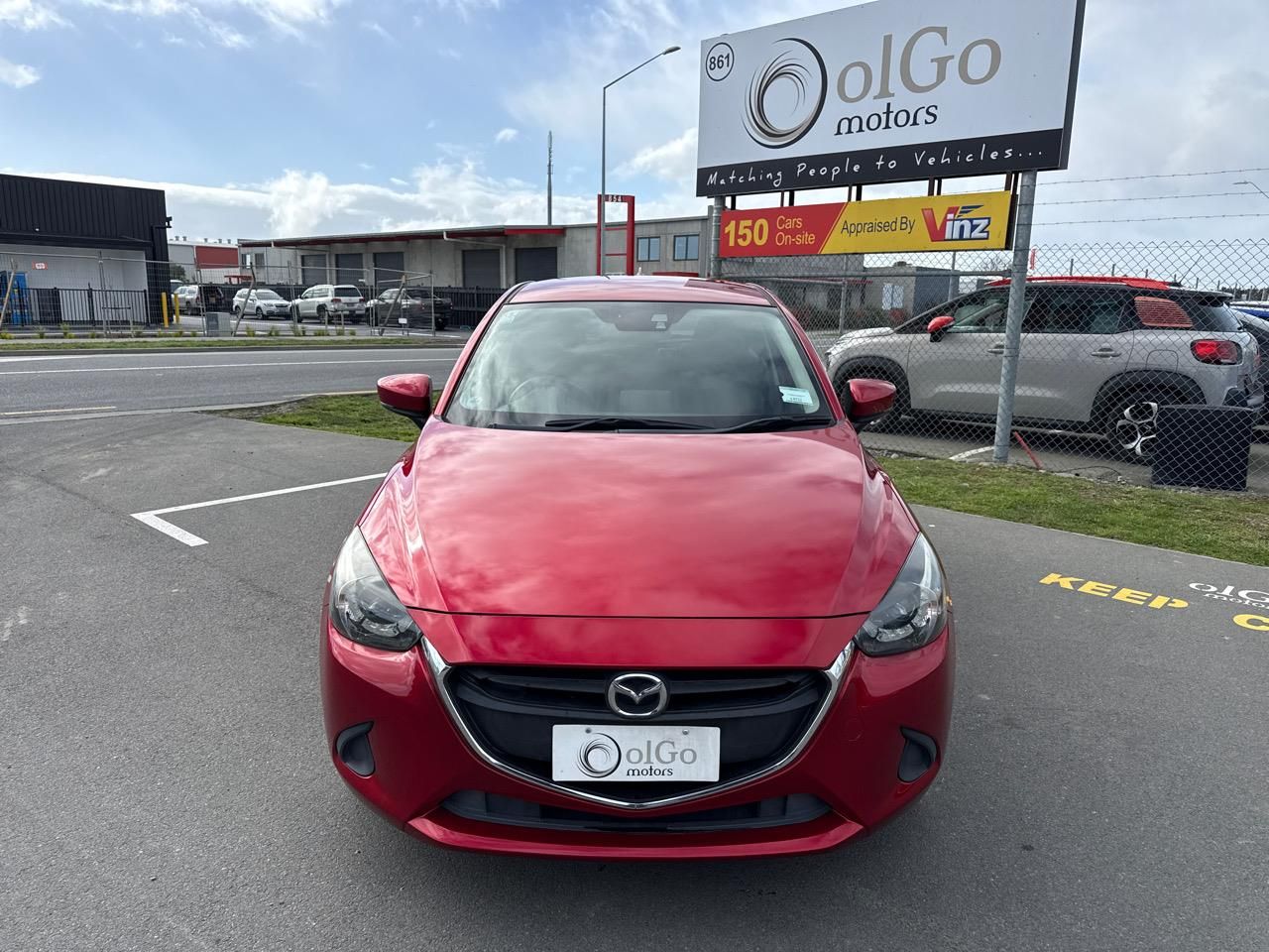 Vehicle image 3