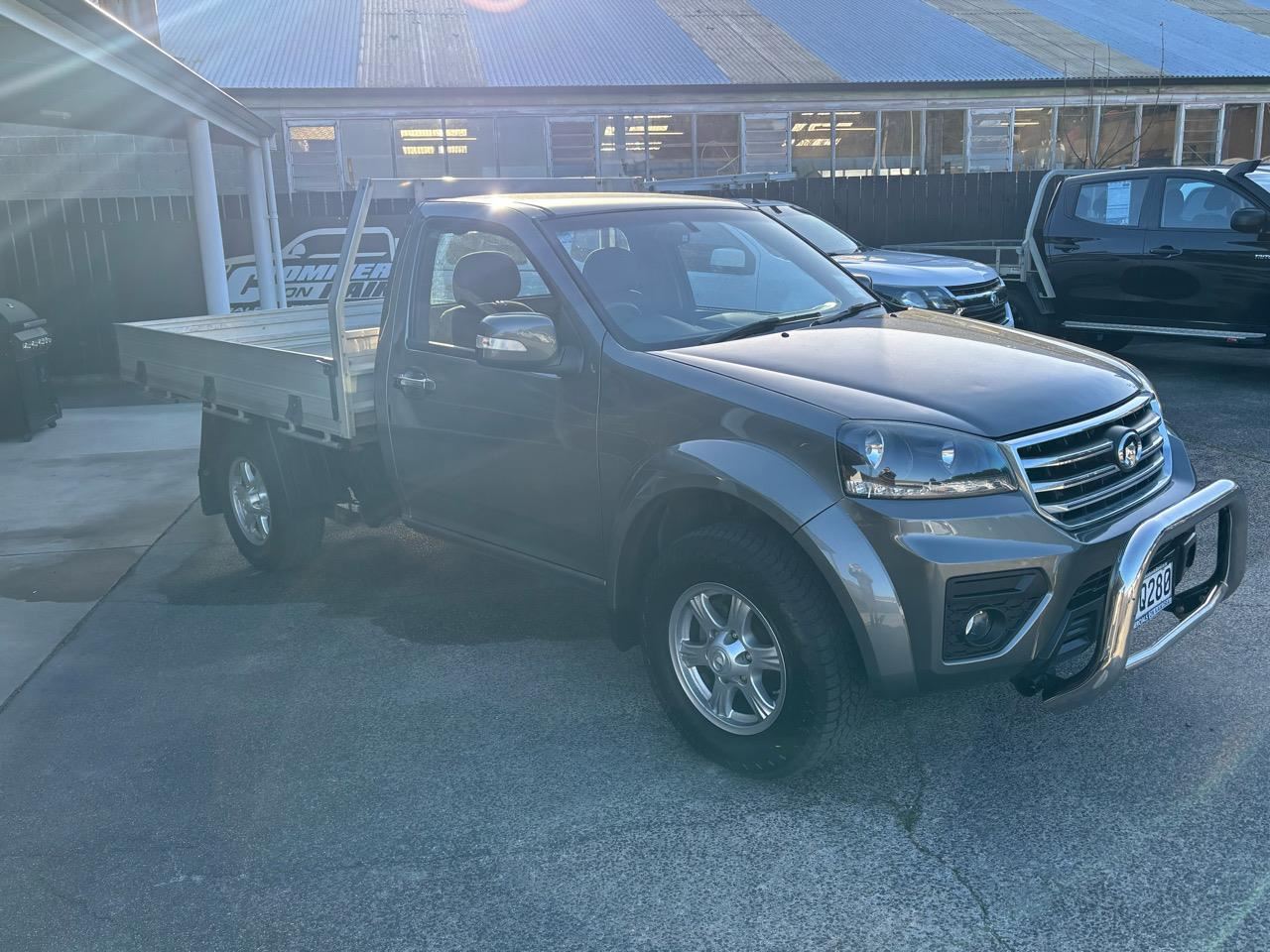 Vehicle image 5