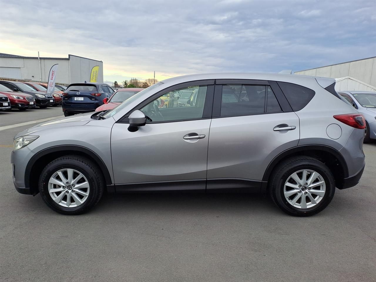 Vehicle image 4