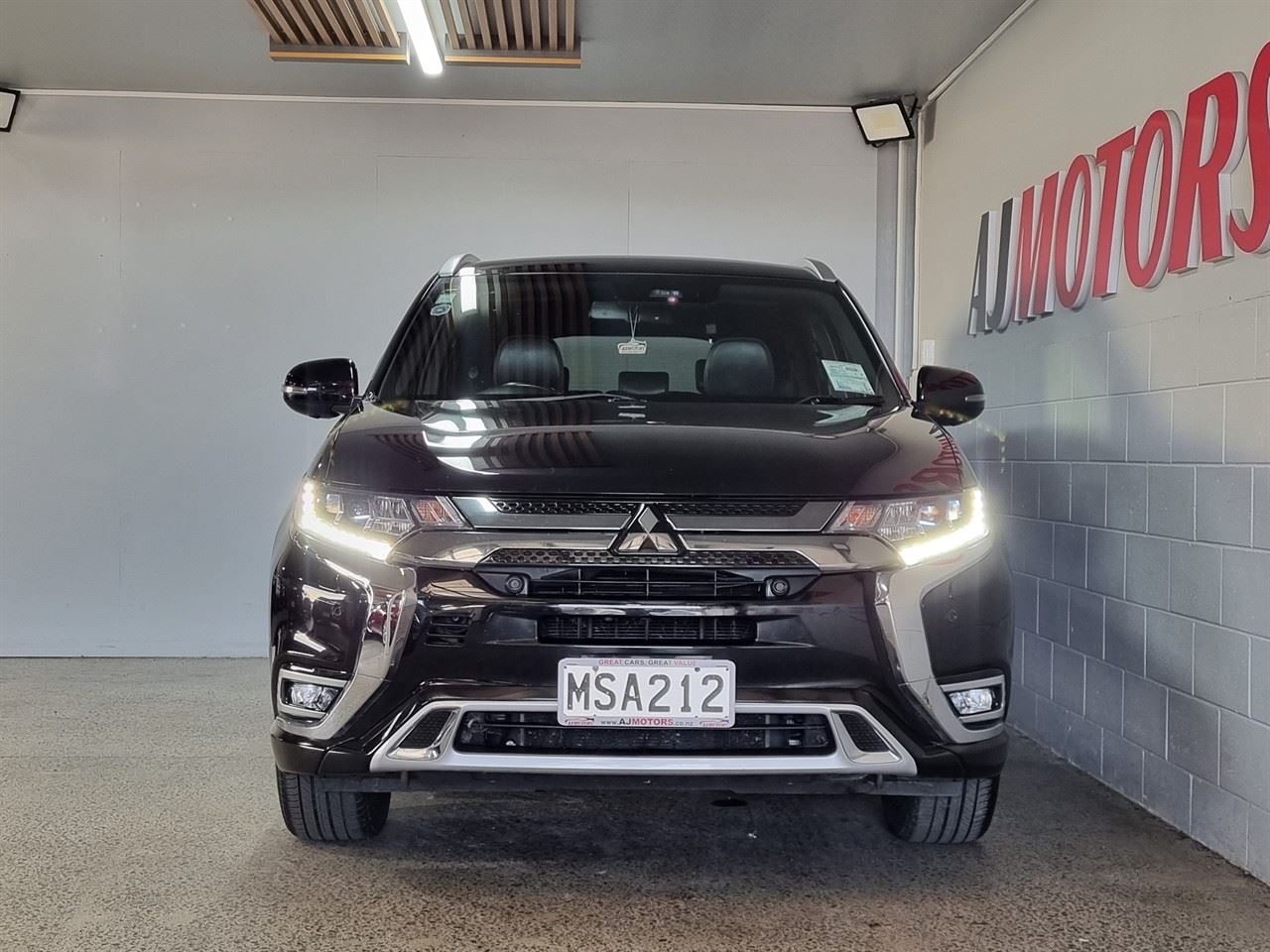 Vehicle image 2