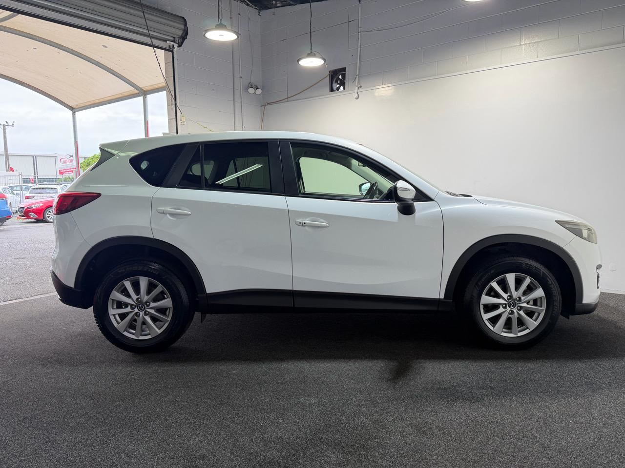 Vehicle image 5