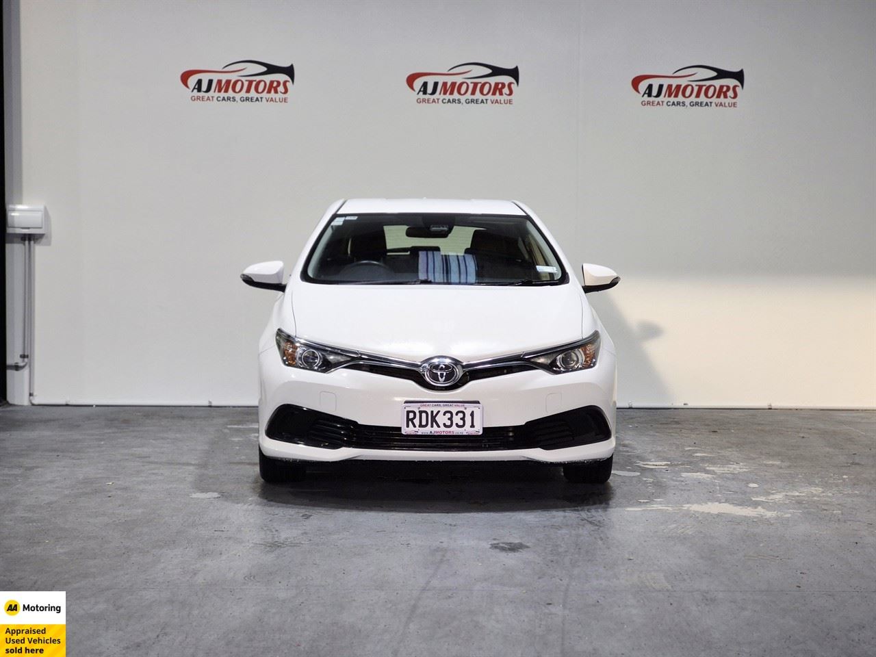 Vehicle image 2
