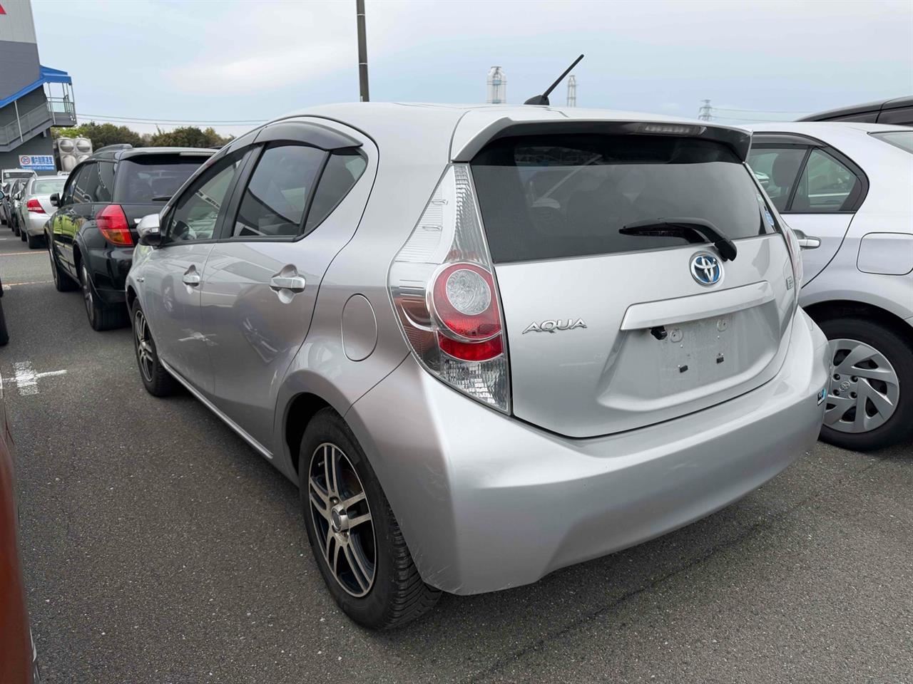 Vehicle image 2