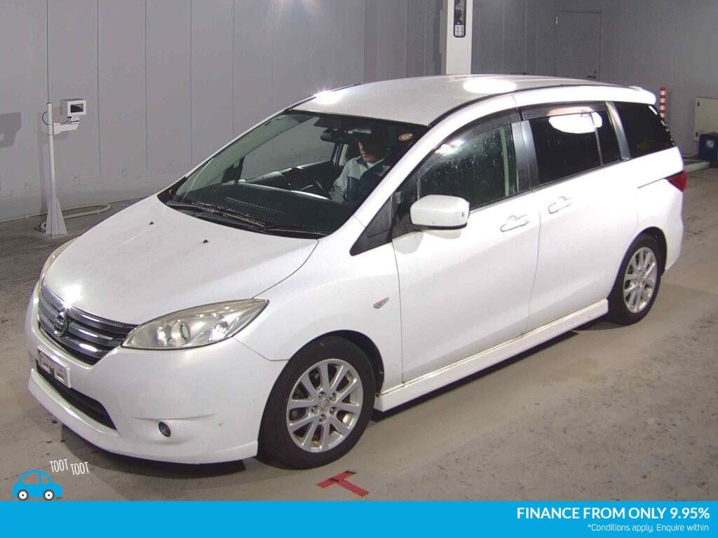 Vehicle image 3