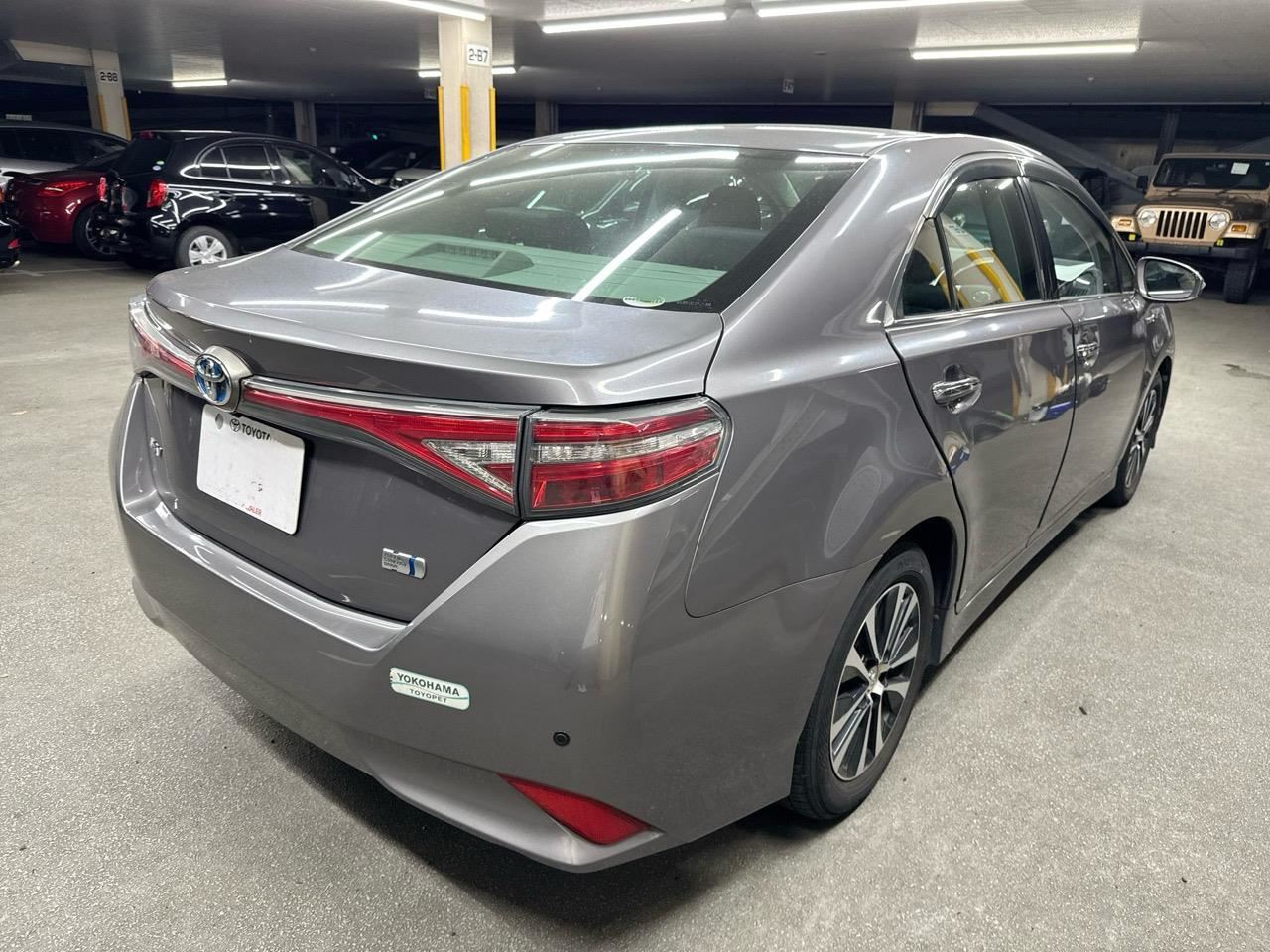 Vehicle image 3