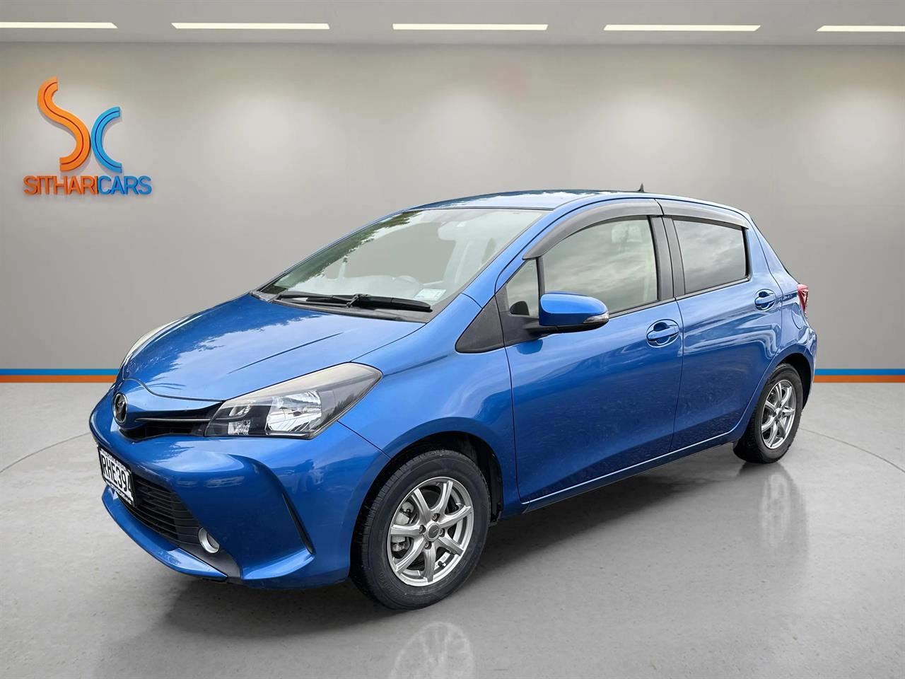 Vehicle image 3