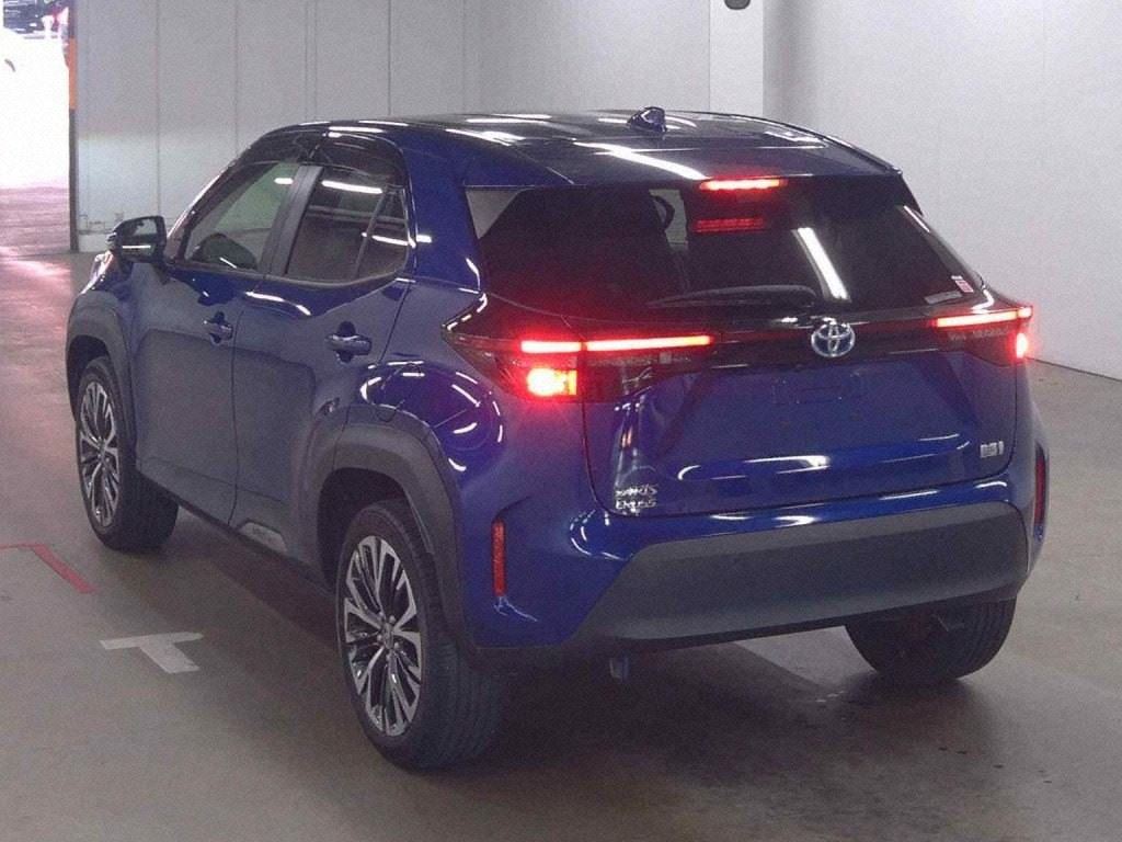 Vehicle image 2