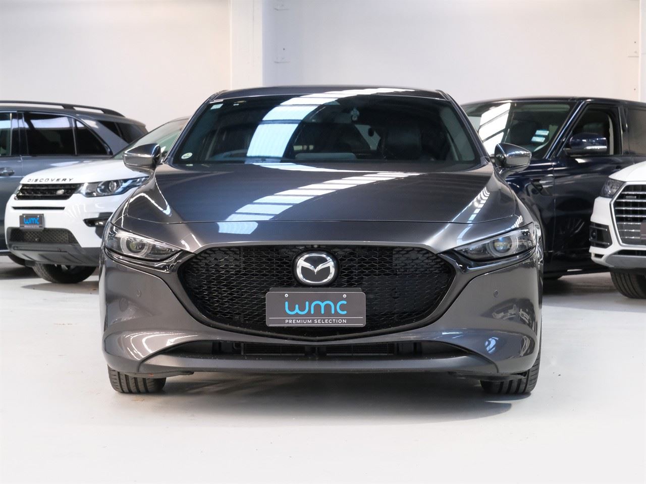 Vehicle image 3