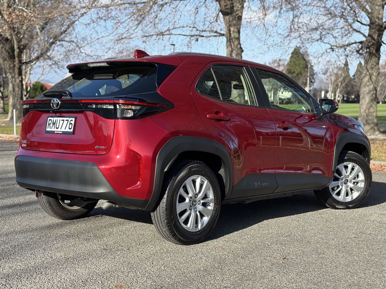 Vehicle image 5
