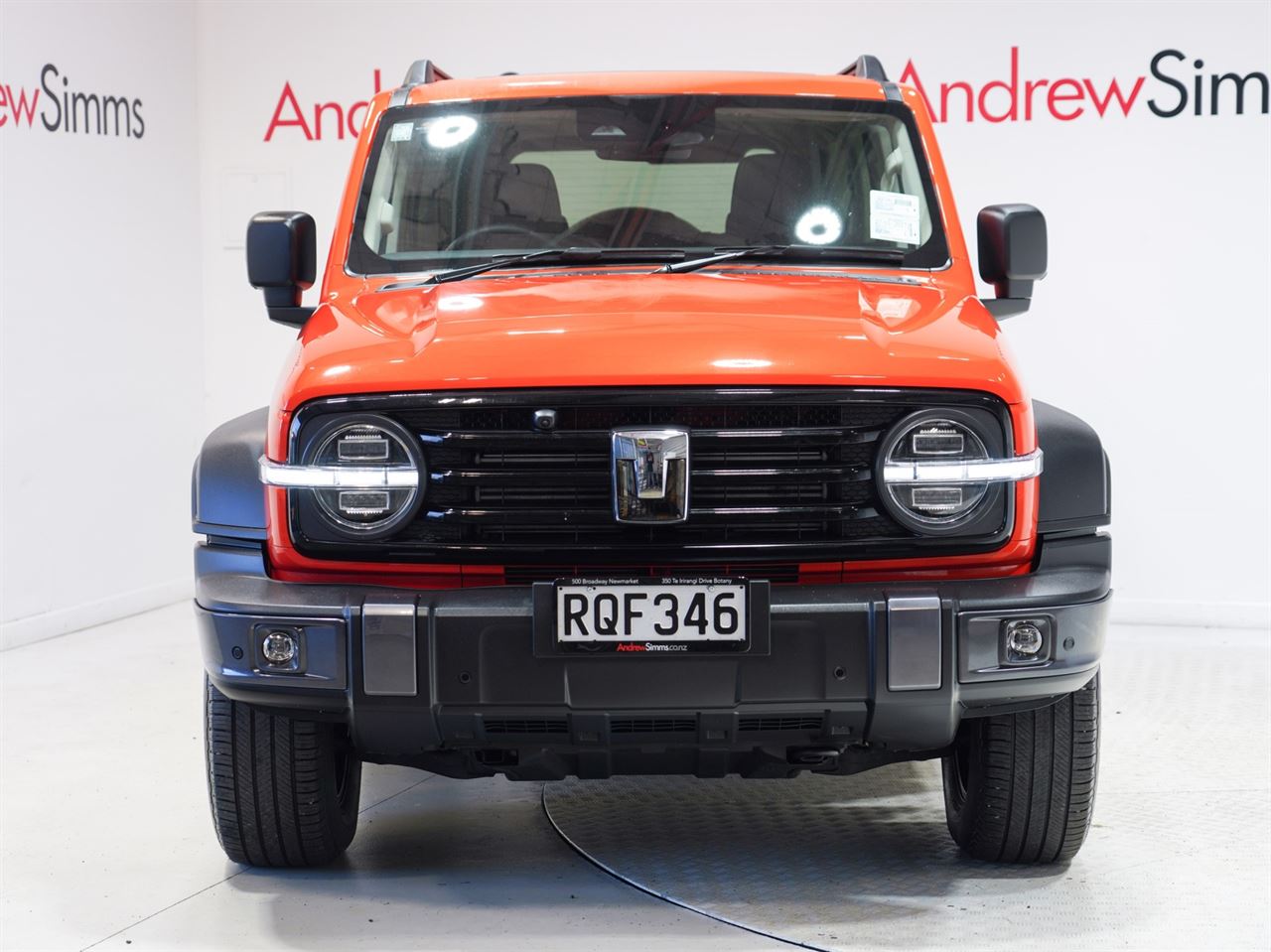 Vehicle image 4