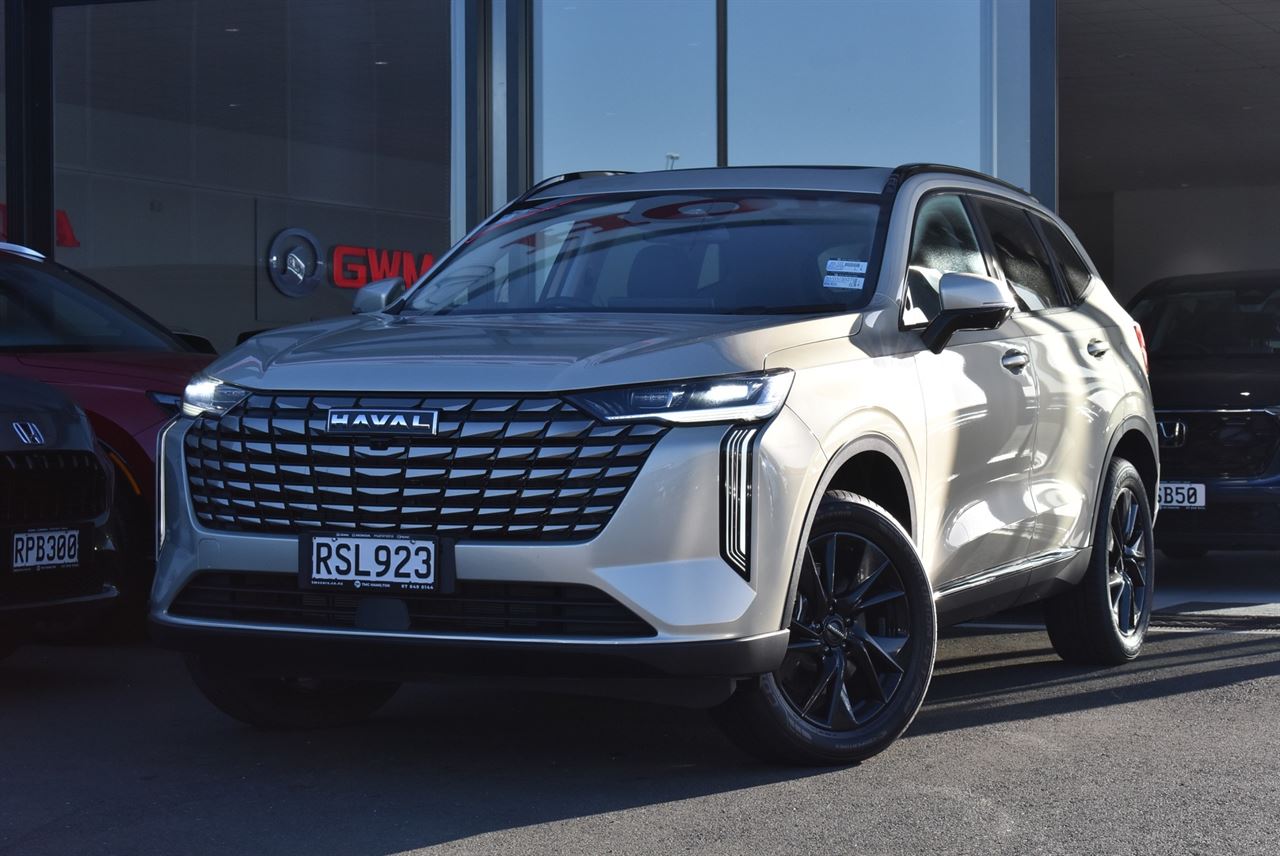 Vehicle image 1
