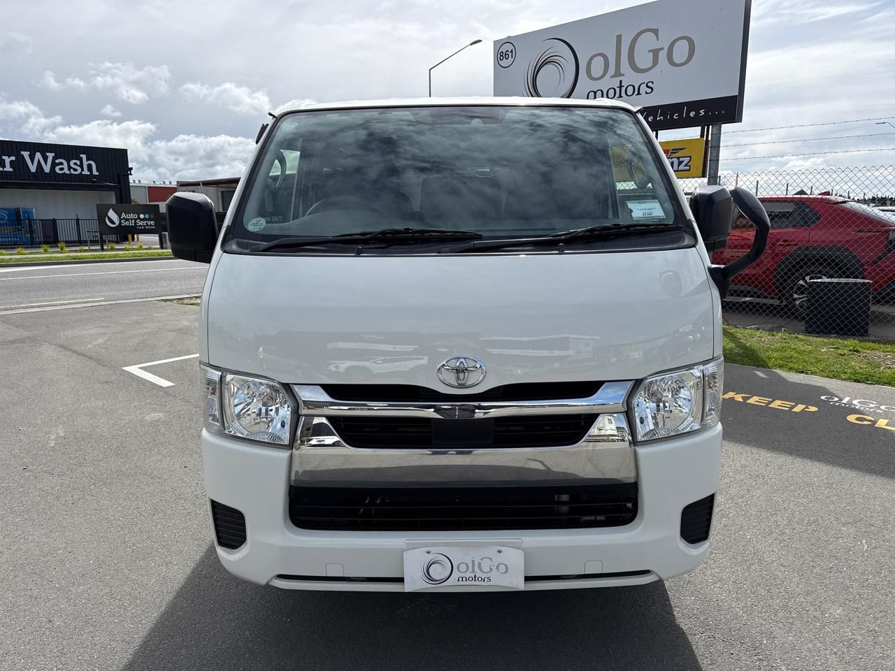 Vehicle image 3