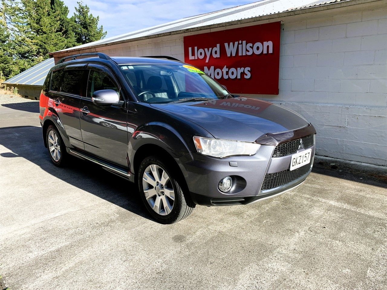 Vehicle image 1
