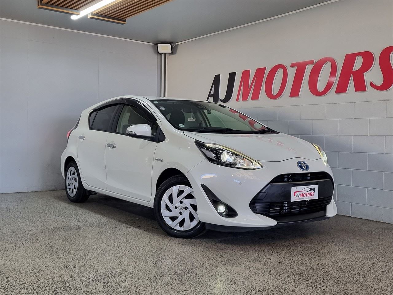 Vehicle image 1