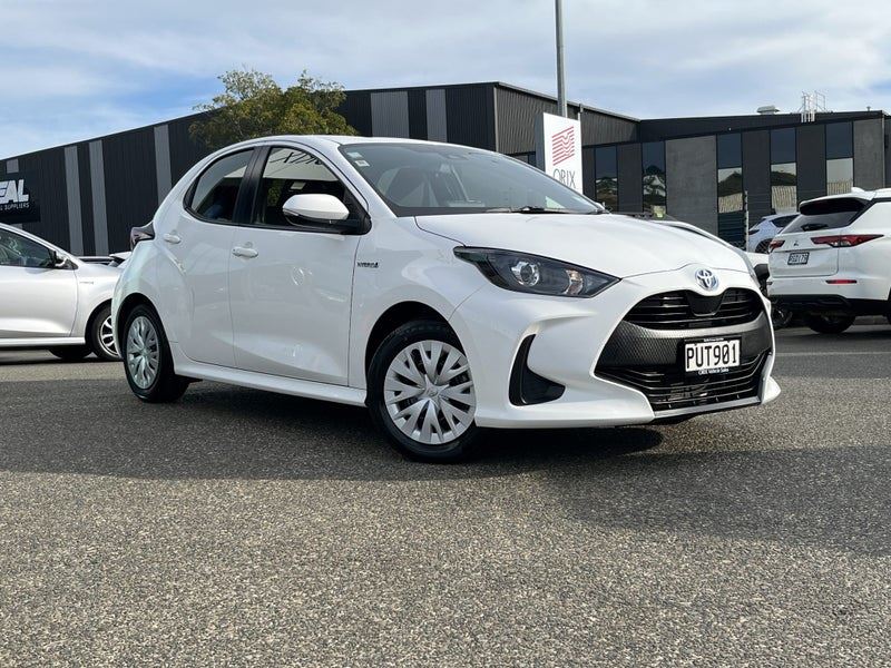 Vehicle image 5
