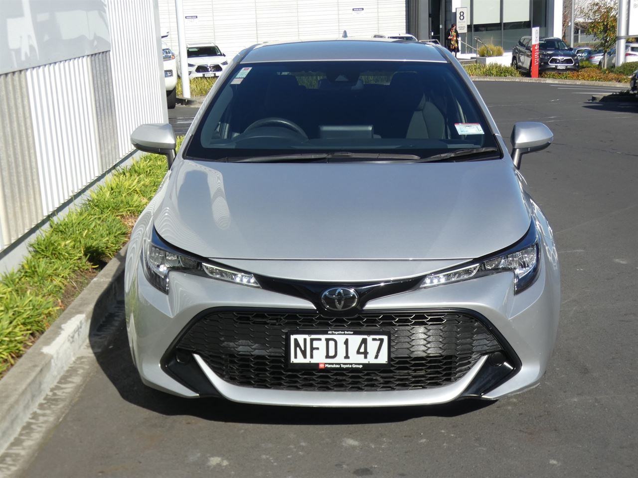 Vehicle image 3