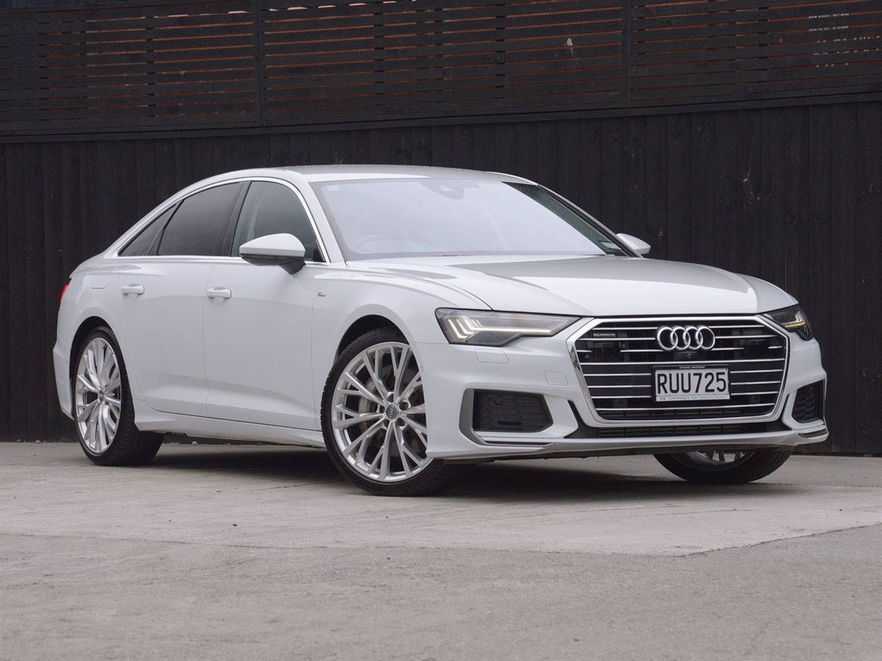 Vehicle image 1