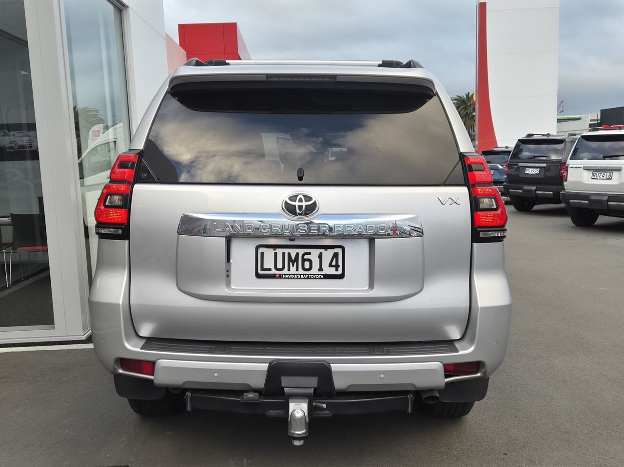 Vehicle image 4