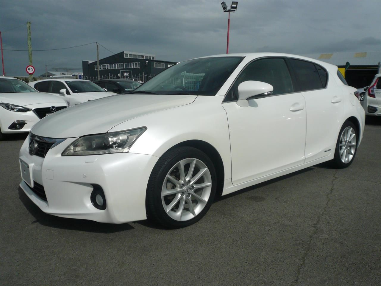 Vehicle image 1