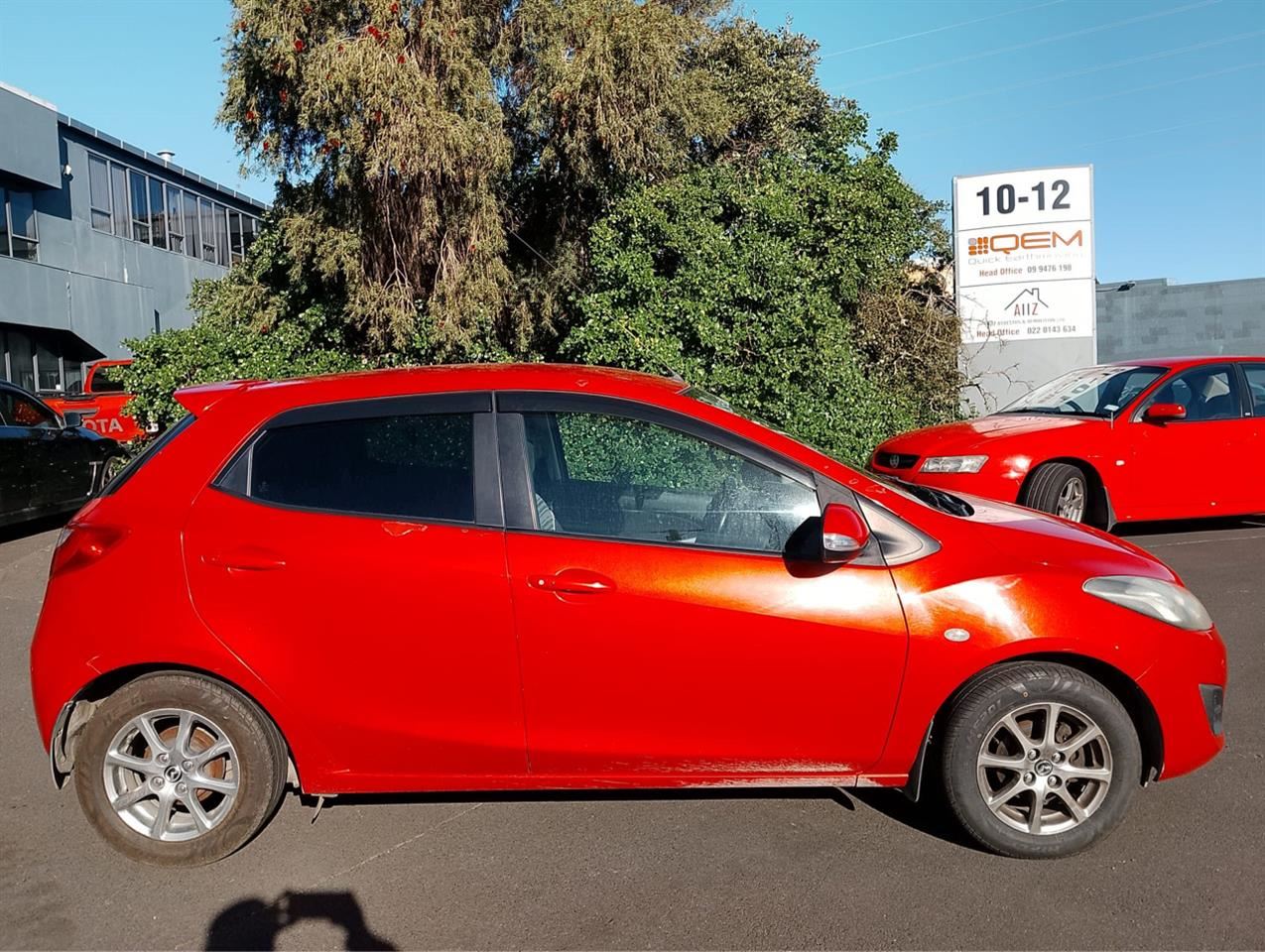 Vehicle image 3