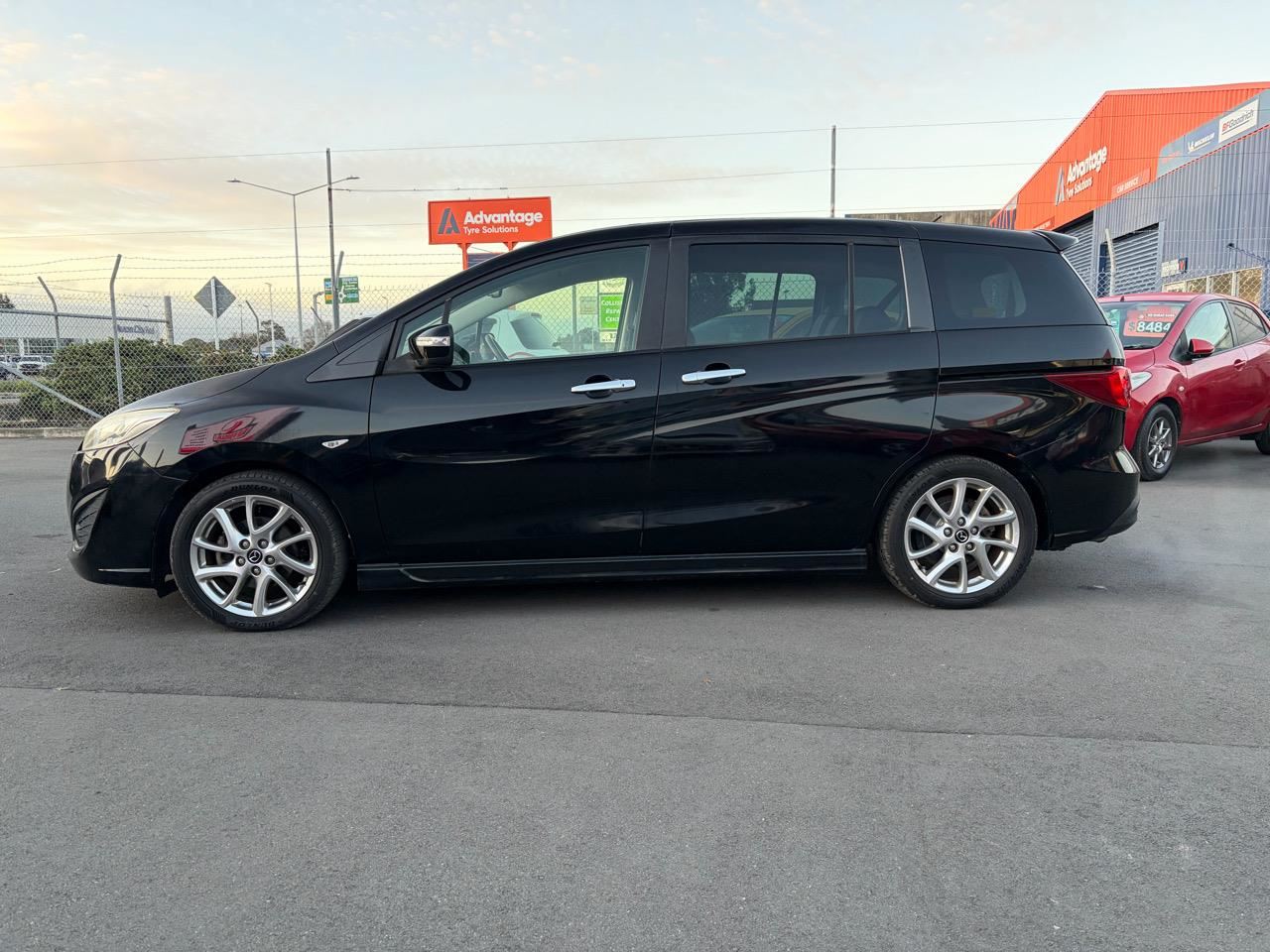 Vehicle image 5