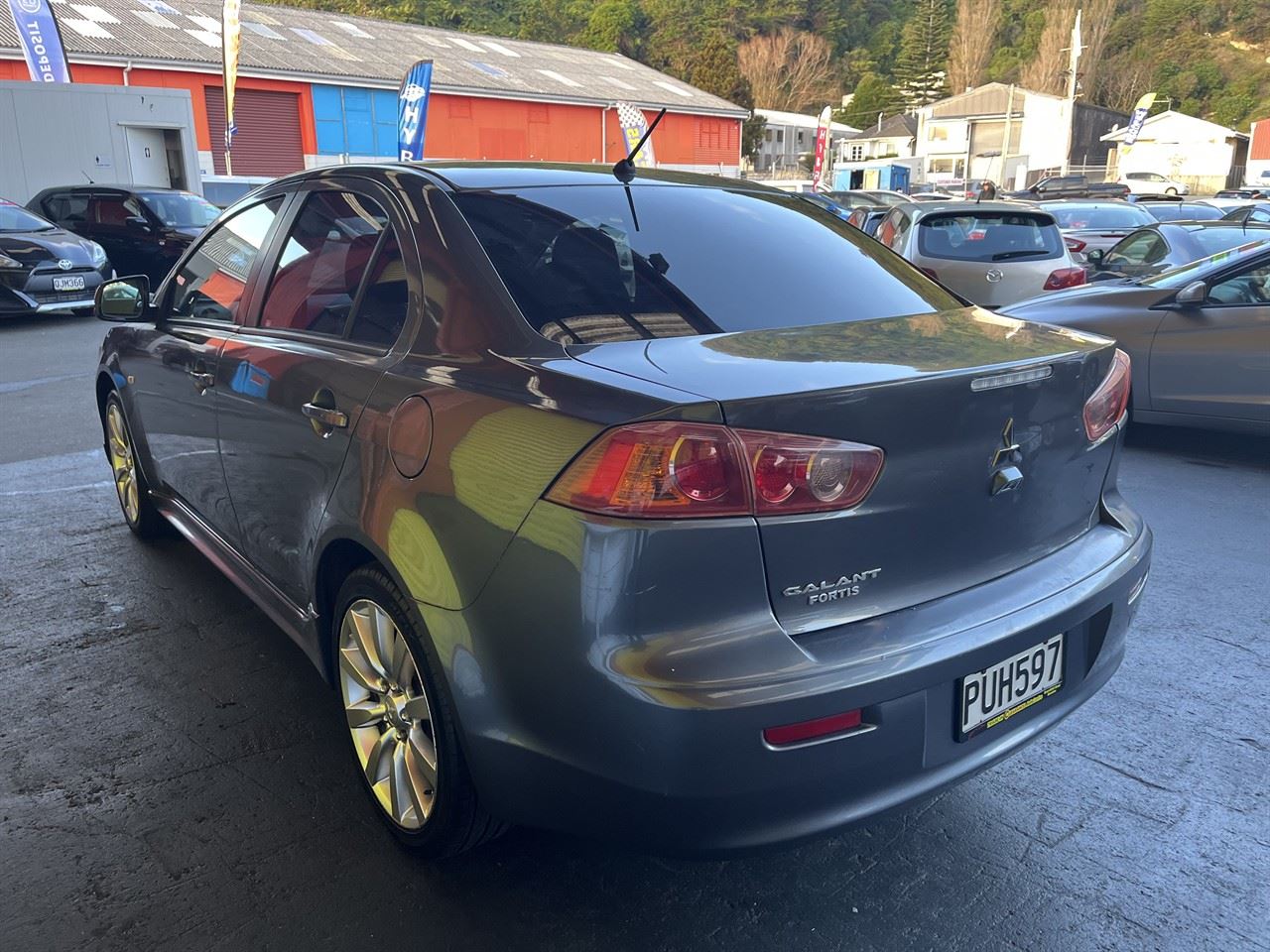 Vehicle image 4