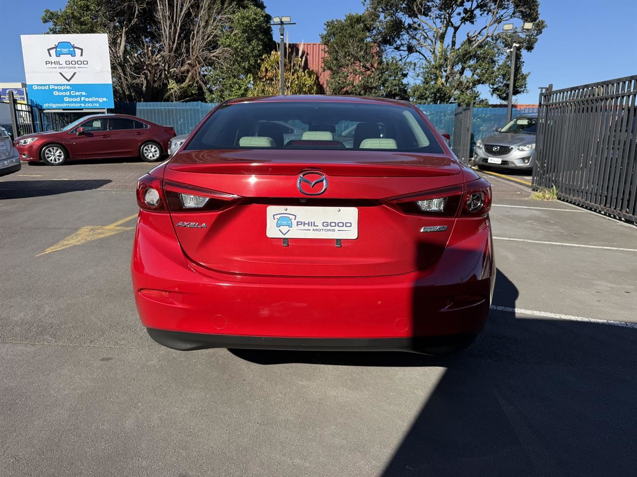 Vehicle image 5