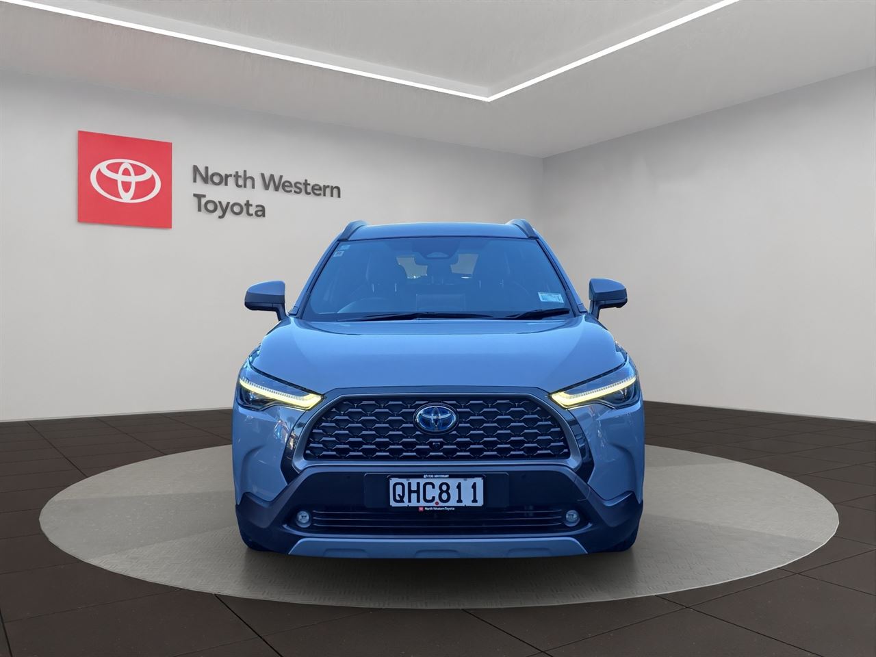 Vehicle image 2