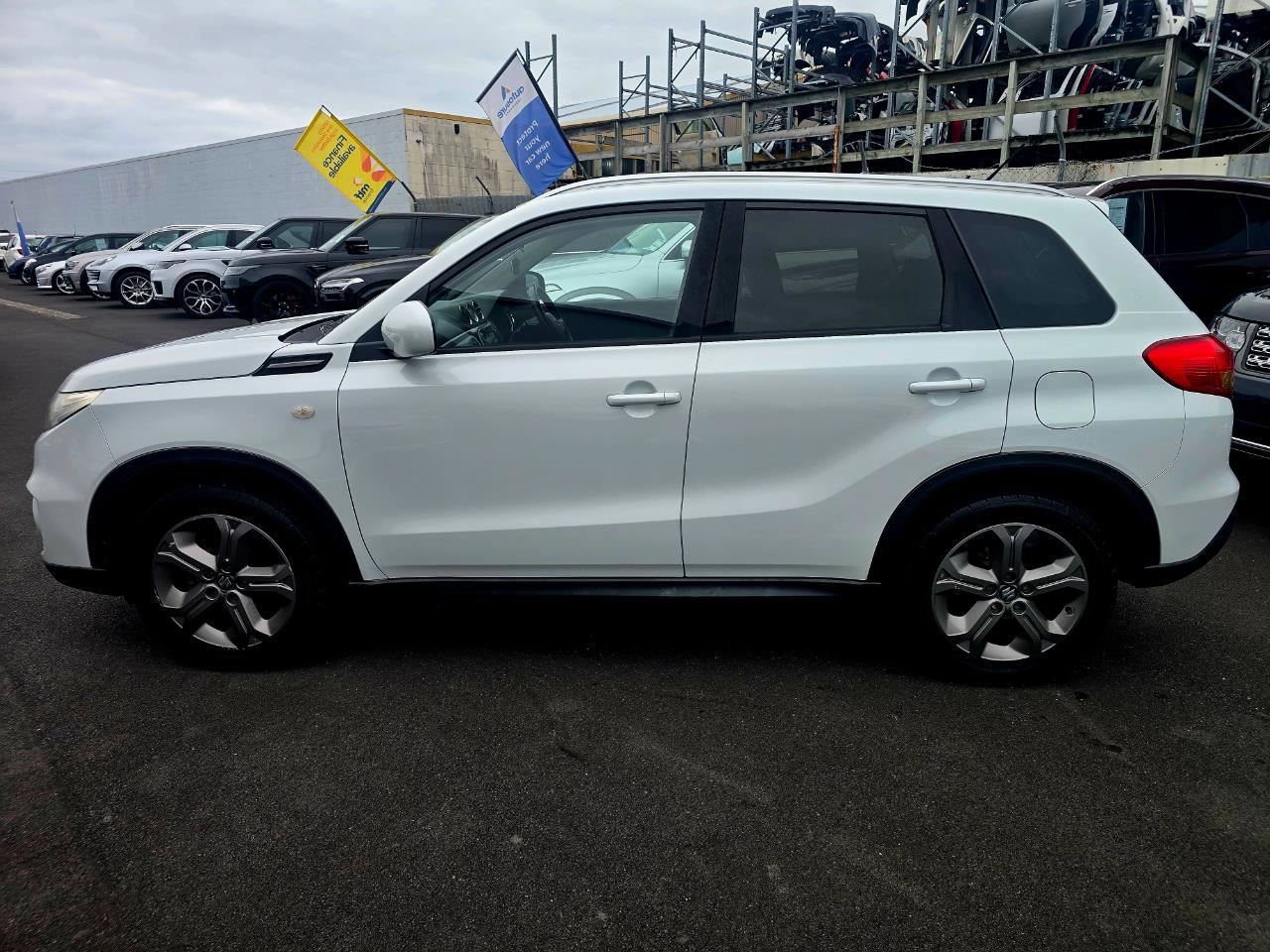 Vehicle image 4