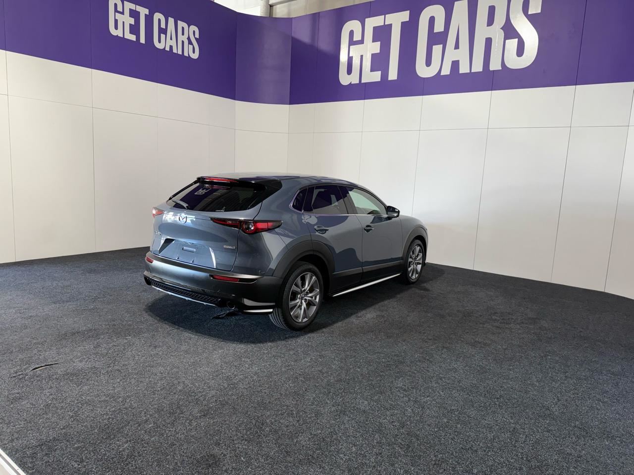 Vehicle image 4