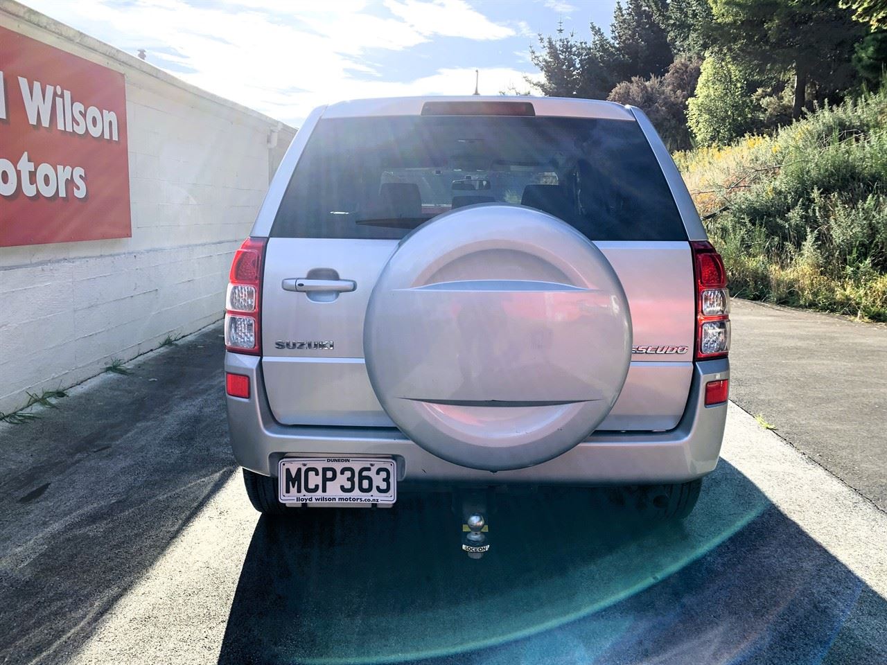 Vehicle image 5