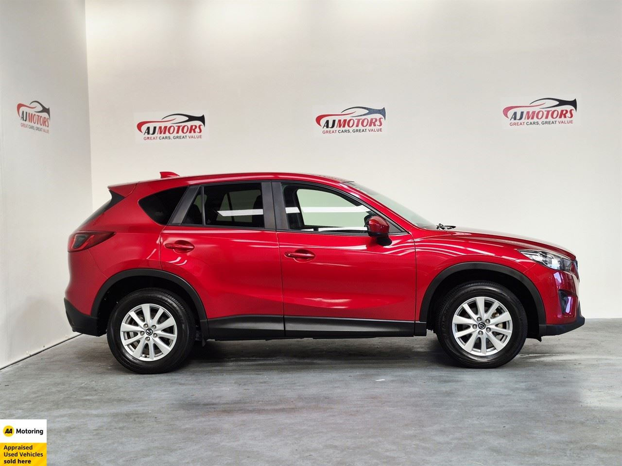 Vehicle image 3