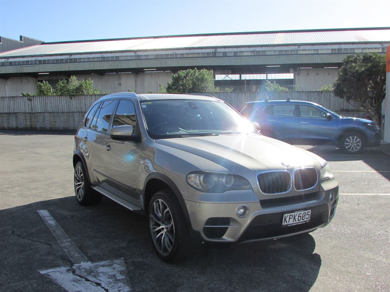 Vehicle image 1