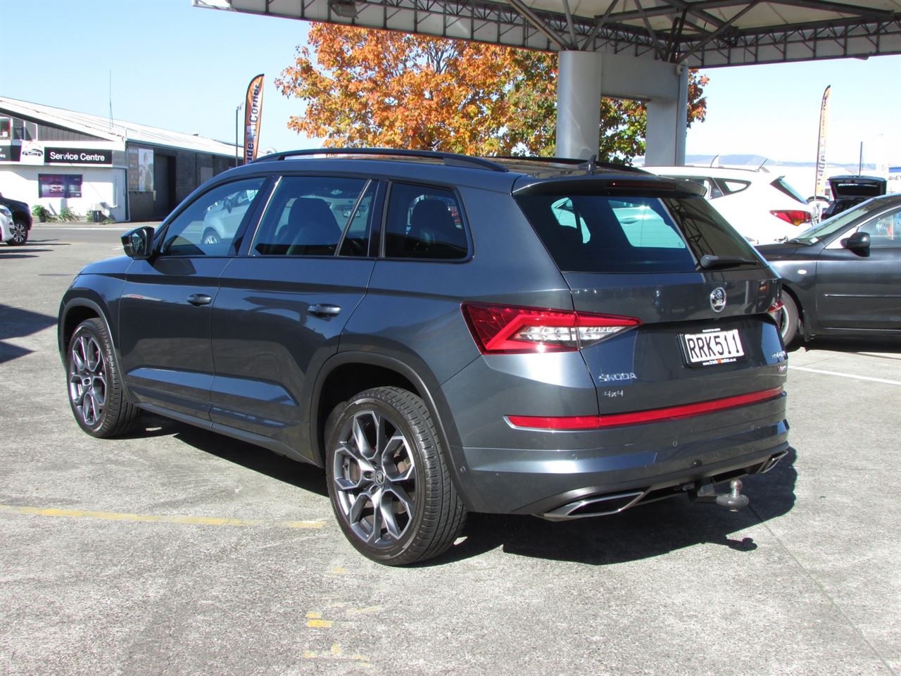 Vehicle image 5