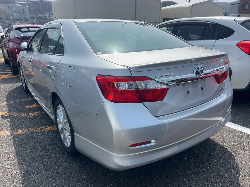 Vehicle image 2