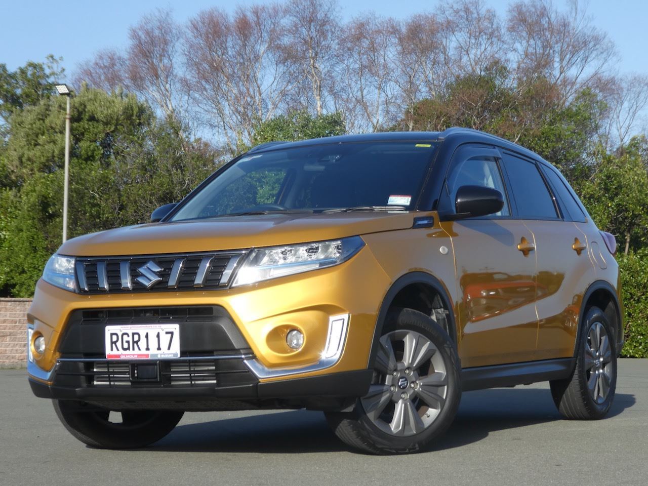 Vehicle image 3