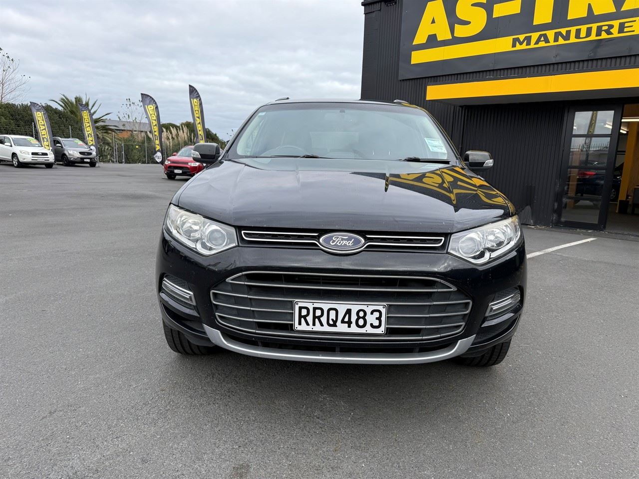 Vehicle image 2