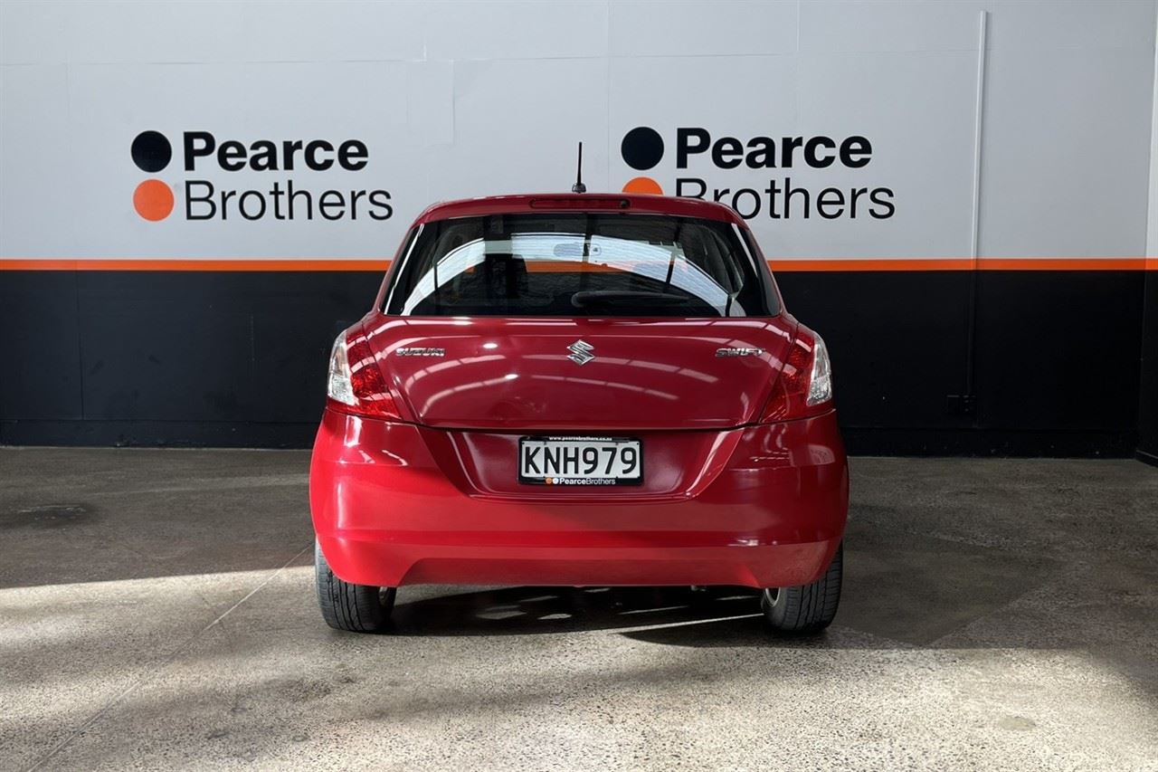 Vehicle image 5
