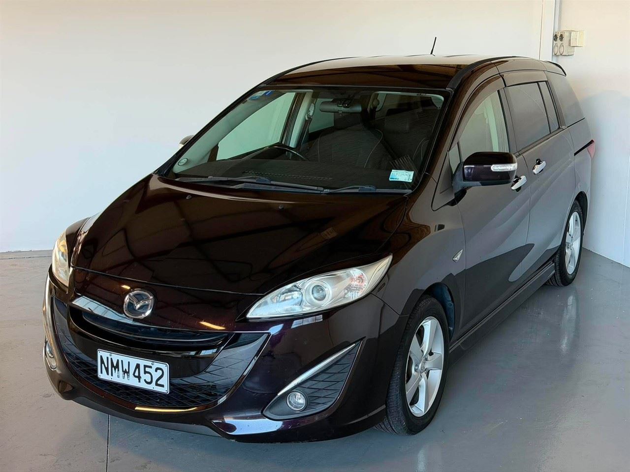 Vehicle image 3