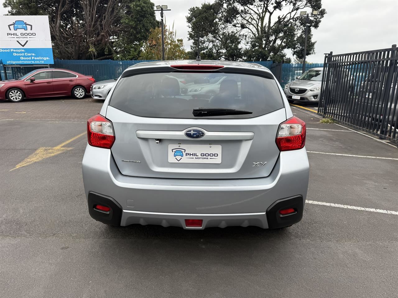 Vehicle image 5