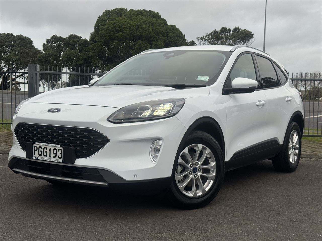 Vehicle image 1