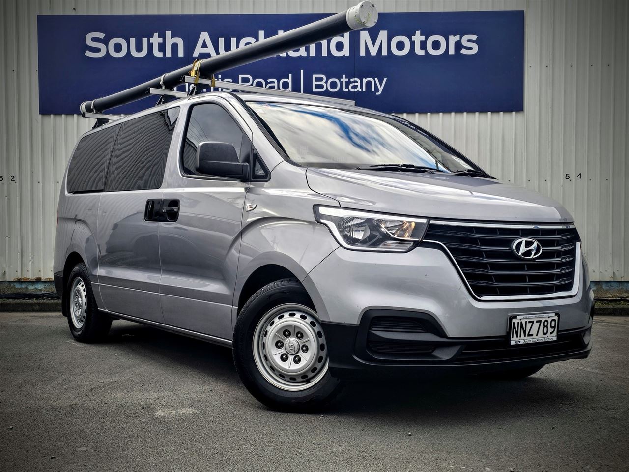 Vehicle image 1