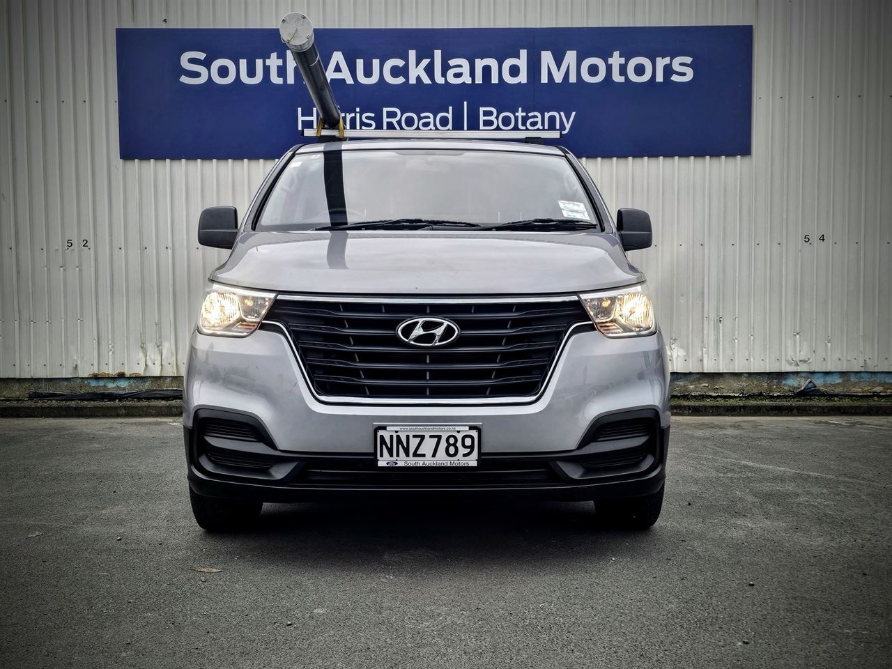 Vehicle image 3