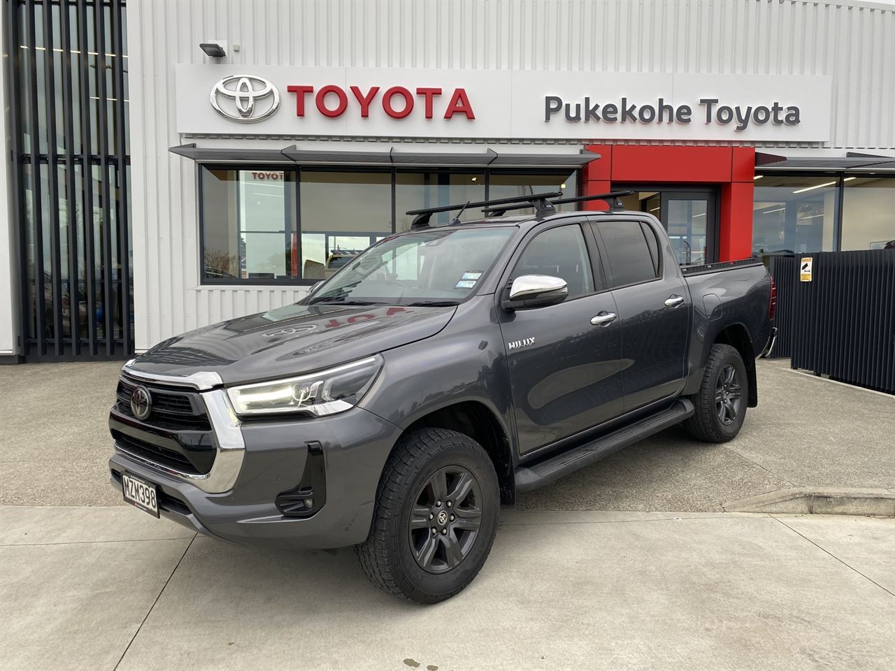 Vehicle image 1