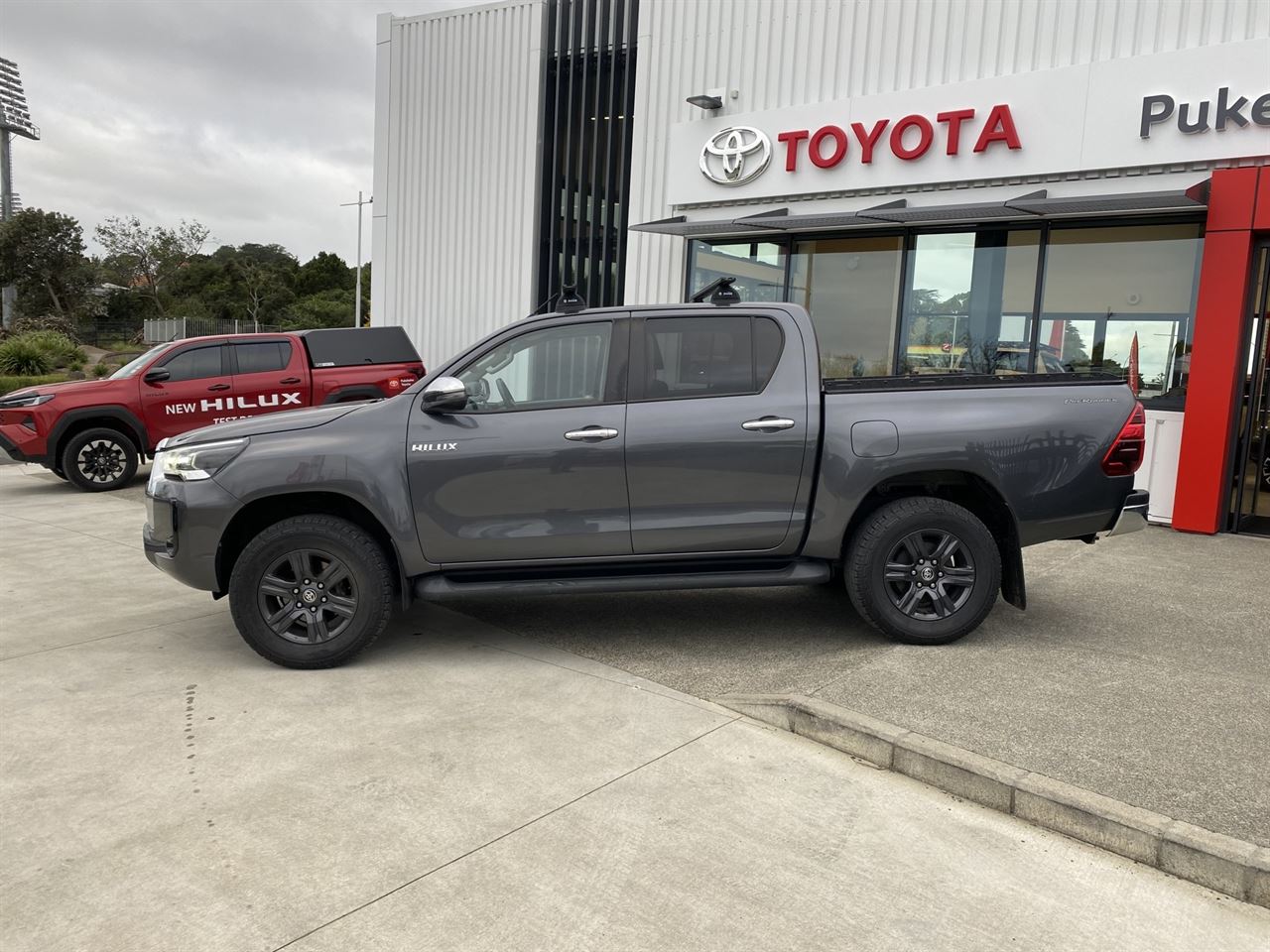 Vehicle image 2