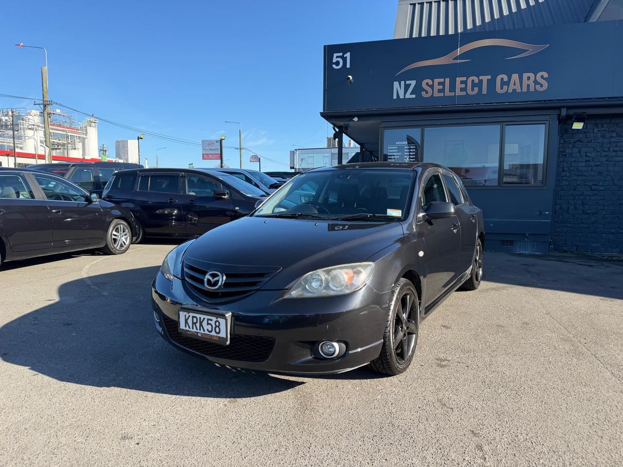Vehicle image 3