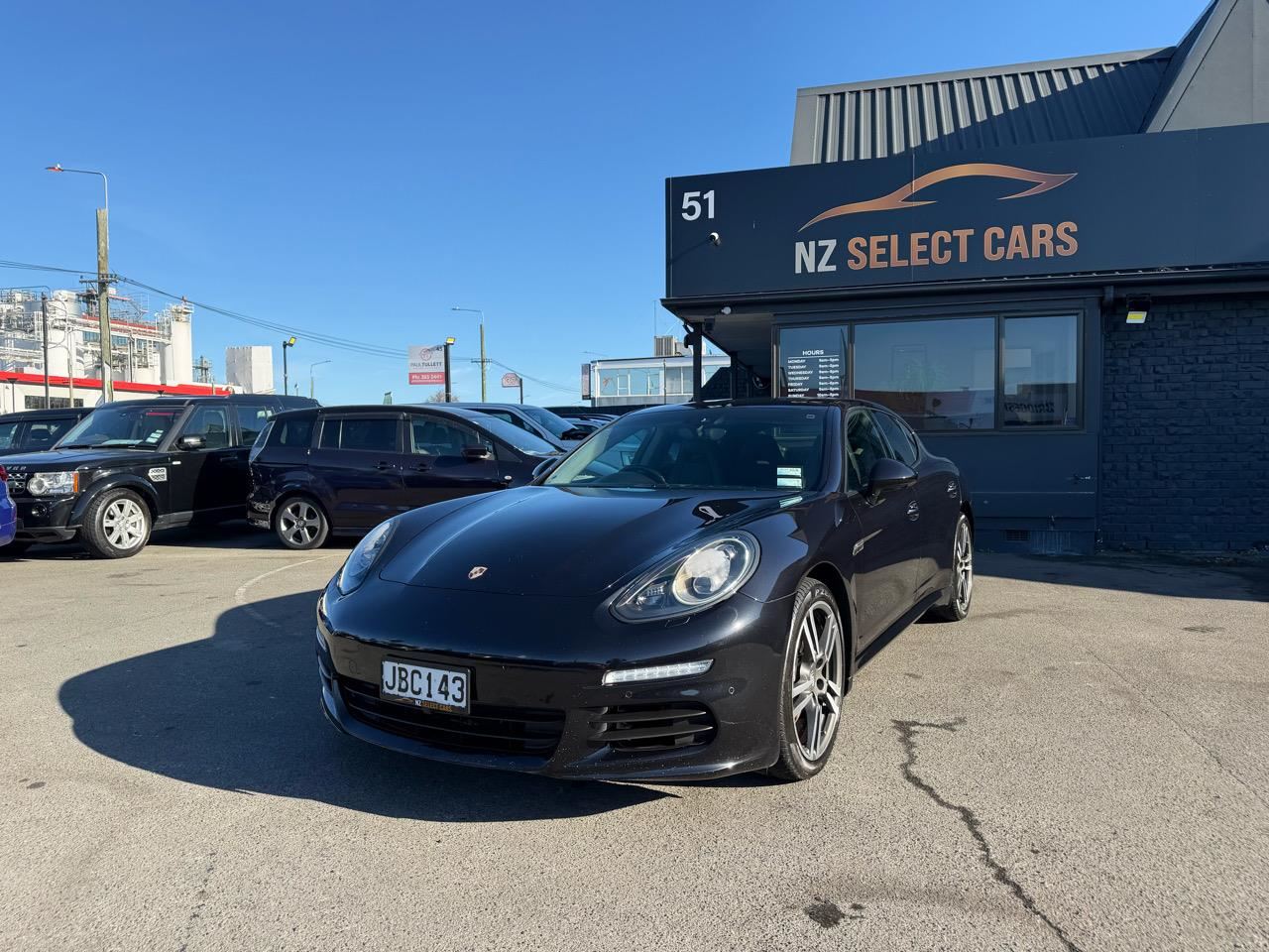 Vehicle image 3